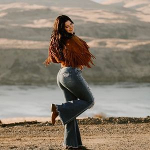 Meet your Posher, Evanie